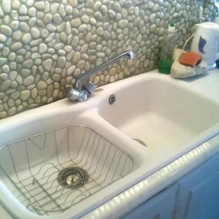 Oneiro Plaka (Milos)